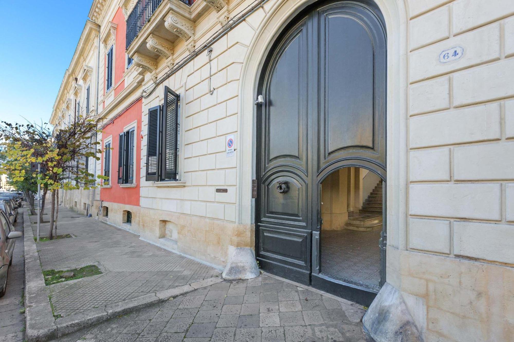 Dongiovanni Suite Lecce Exterior foto